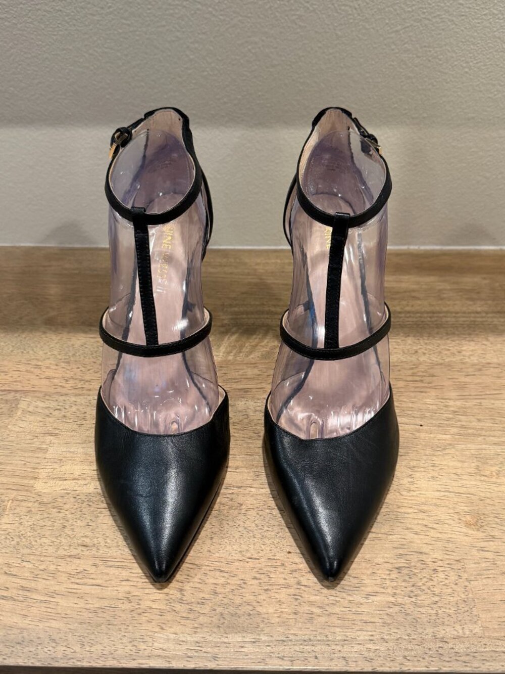 Nine West Black Pointed Toe T-Strap Heeled Sandals Size 9.5 - Picture 3 of 11